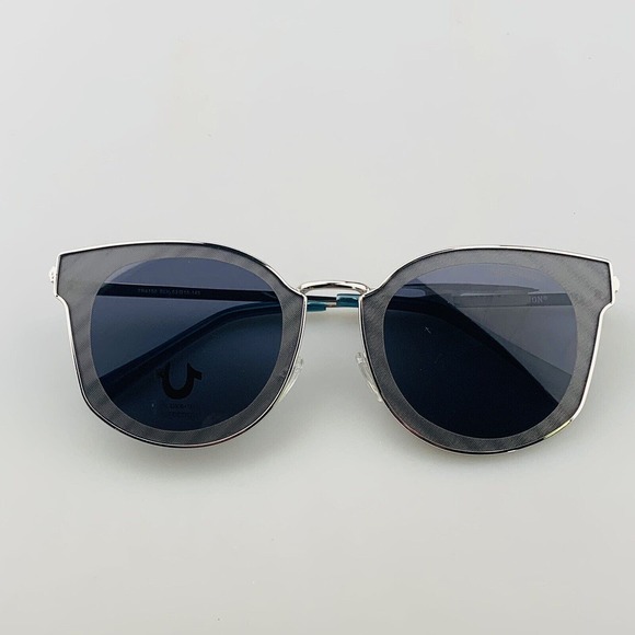 True Religion Sunglasses mod. TR4156 SLV Silver Mirrored Cat Eye main image 10